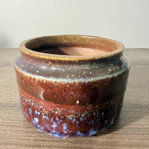 Embossed Handmade Plant Pot, 3-4 Inch Succulent Planter