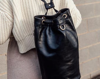 Sahara Bucket Bag - Multifunktionale vegane Ledertasche, handgefertigt in Marokko