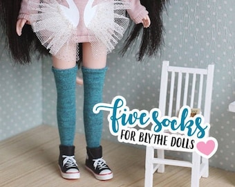 Easy pattern for FIVE SOCKS for hand sewing for Blythe and Licca dolls - Doll clothes pattern by icantdance