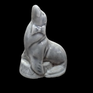 Wade Whimsies Seal Figurine
