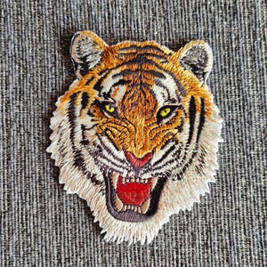 Tiger head patch, Tiger embroidery, iron on /sew on patch, Trucker hat patch, custom patch, DIY patch, Fabric patch, clothing patch