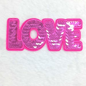 LOVE Gestickter Aufnäher, Pink Love Letter Patch, Glitter Love Patch. Pailletten Aufnäher, Bügelbild, Aufnäher für die Jeansjacke und den Hut