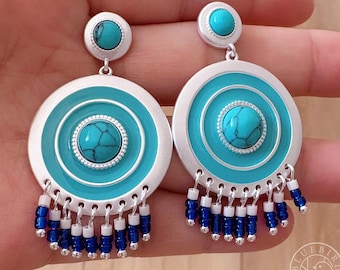 Handgemachte Türkis Boho Ohrringe, Statement Fransen Ohrringe, versilberter konzentrischer Kreis, Boho Perlen Quastenschmuck