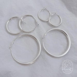 Classic Matte Silver-Plated Hoop Earrings 30mm/40mm/60mm, Lightweight Medium/large Hoops with Latch Back, Handmade Dainty Minimalist Jewelry image 2