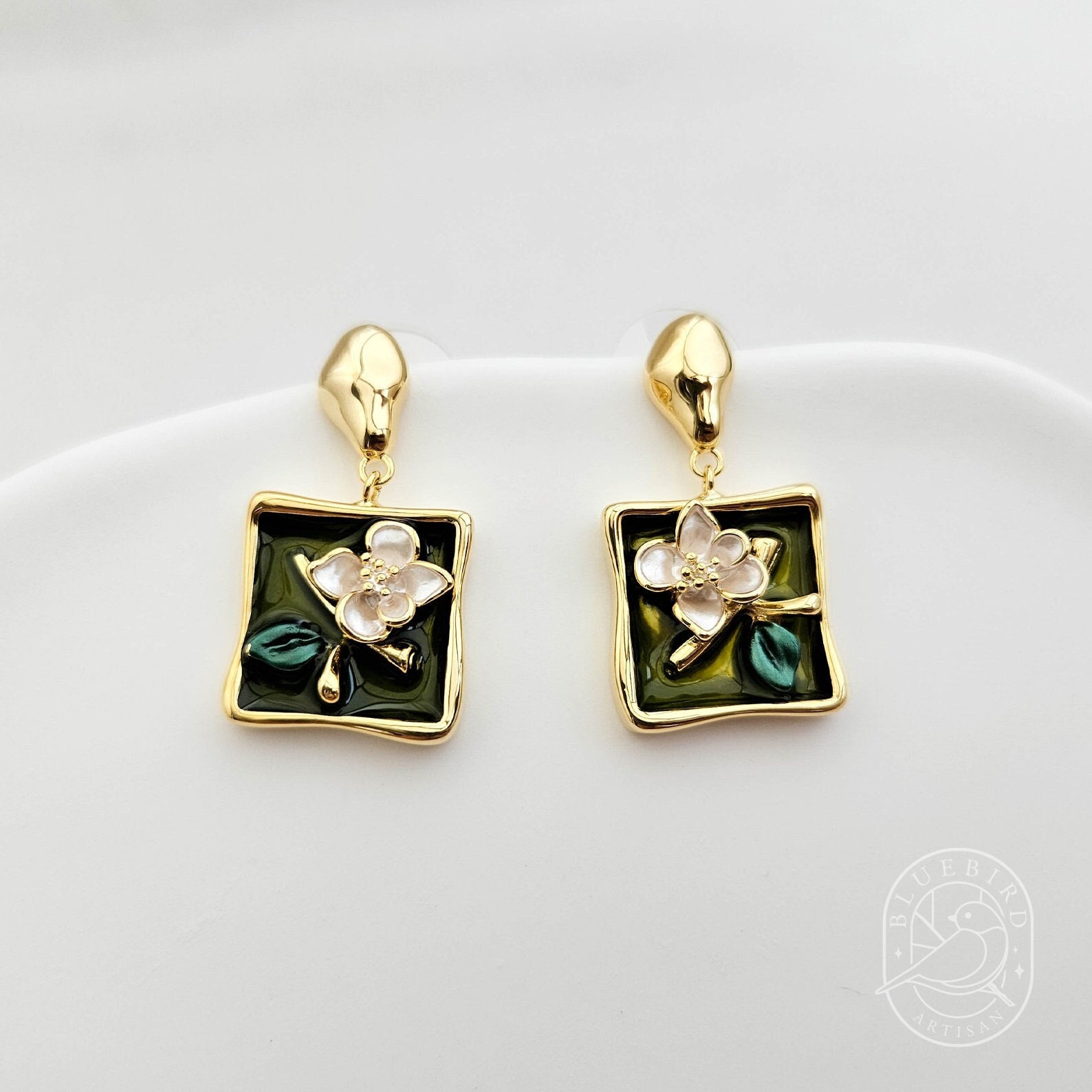 14K Gold Plated Flower Drop Earrings, Green Floral Enamel  display picture 3