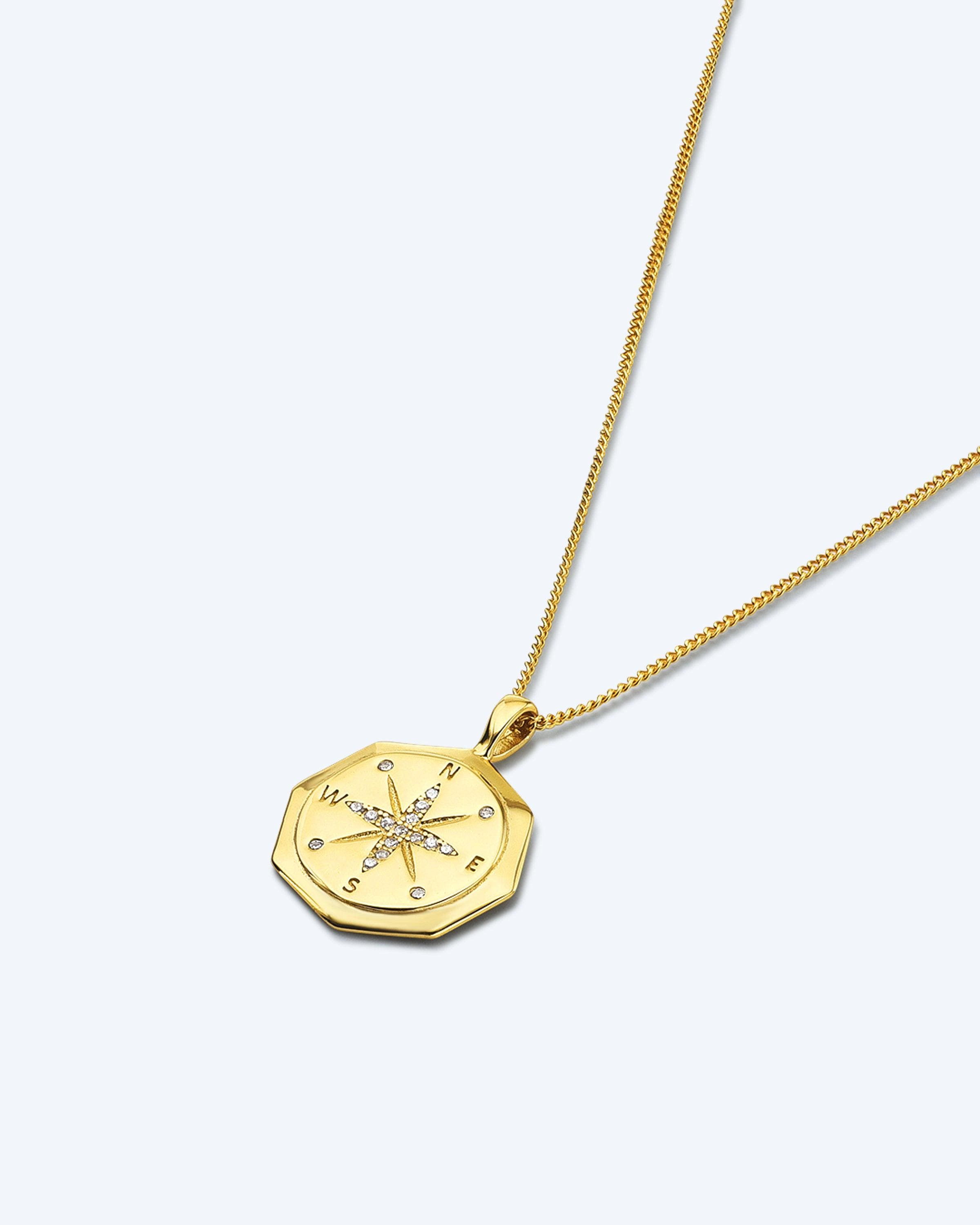 lucky-clover-necklace-in-