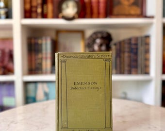 Rares essais de 1907 de Ralph Waldo Emerson : couverture rigide ancienne