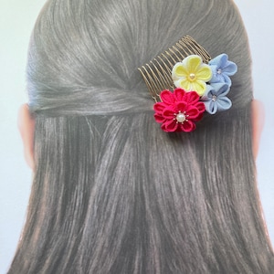 Kam met bloemen
