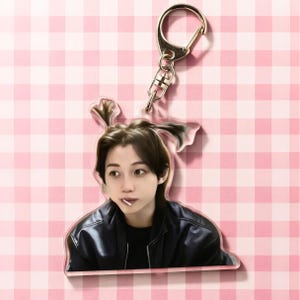 Stray Kids Felix Acryl Schlüsselanhänger - Lustiger SKZ Felix Meme Schlüsselanhänger, Stray Kids Fan Geschenk, süßer Felix Schlüsselanhänger für Rucksack