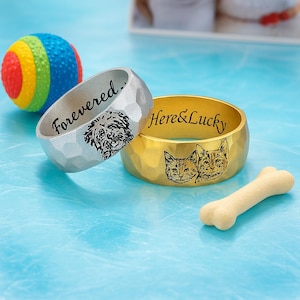 Personalized hammered pet portrait ring with inner engraving – sterling silver memorial women’s keepsake from your pet photo or sketch