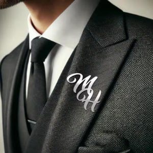 Custom Initial Lapel Pin | Silver or Gold Wedding Gift for Best Man & Dad | Personalized Name Brooch | Men&#39;s Elegant Accessories