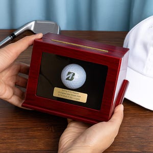 Personalized Golf Ball Display Case | Hole in One Gift for Dad, Boyfriend, Golfer | Custom Engraved Plaque Keepsake Box (Ball Not Included)