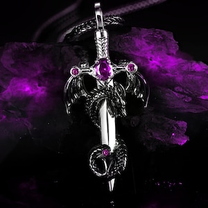 Draak en zwaard met geboortesteenketting, drakenkruishanger voor mannen, gotische zwaardsieraden, fantasie drakenketting voor mannen en vrouwen