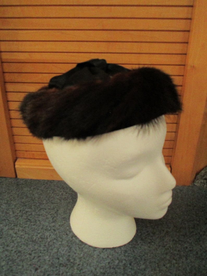 Vintage Fur Tails Hat Band Mink Muskrat Satin Bow