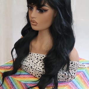 black wavy natural wig