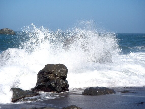 The powerful wave in Northern California