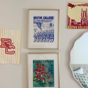 Boston College Eagles Poster, Aquarellfarben mit Streifen, Bordeauxrot und Gold, BC Logo, Retro-Thema Bild 2