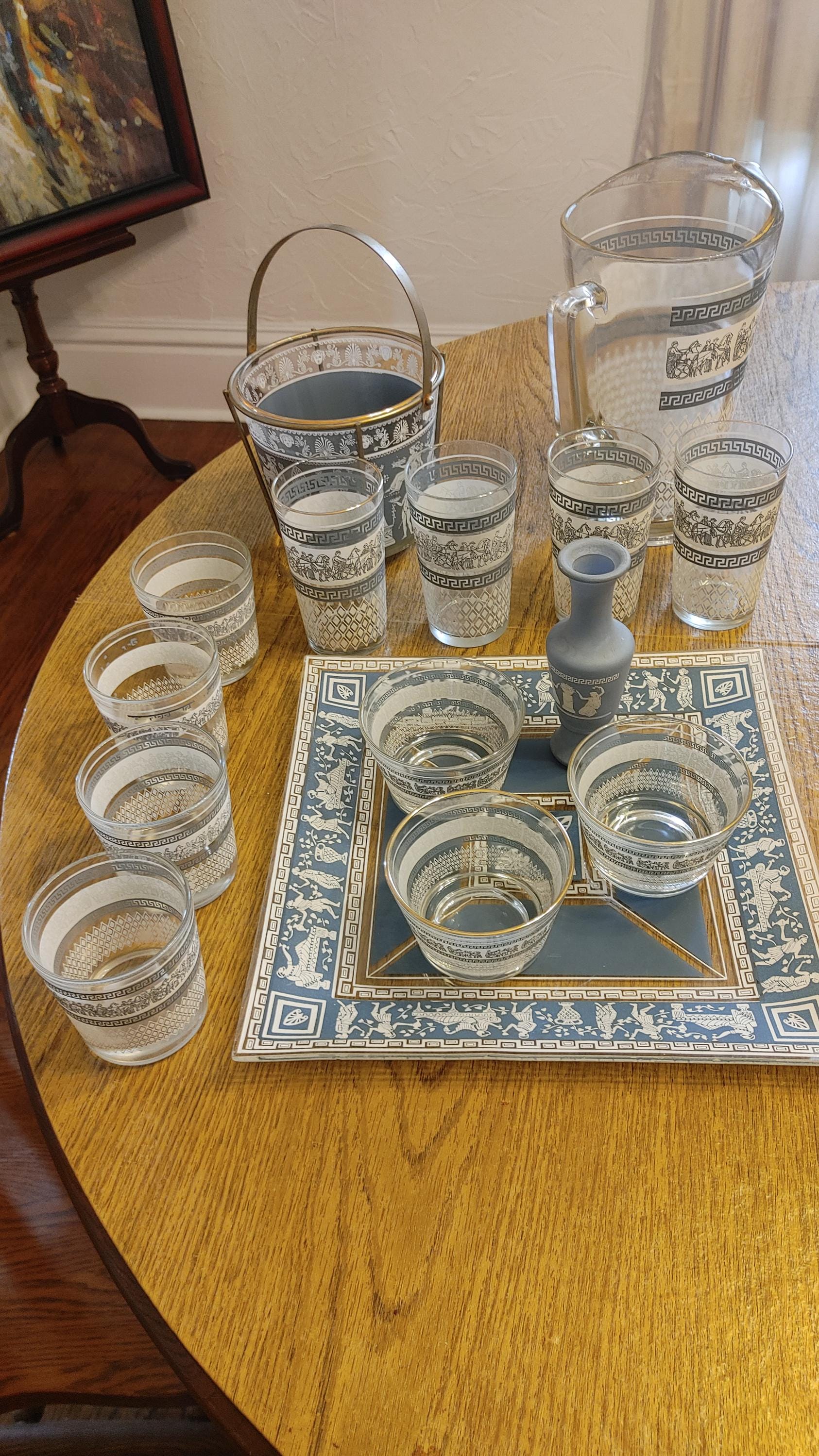 50's ヴィンテージ　Jeannette Glass　パトリシアン　バスケット Vintage Patrician Spoke Depression Glass Set – Pitcher, Tray, and