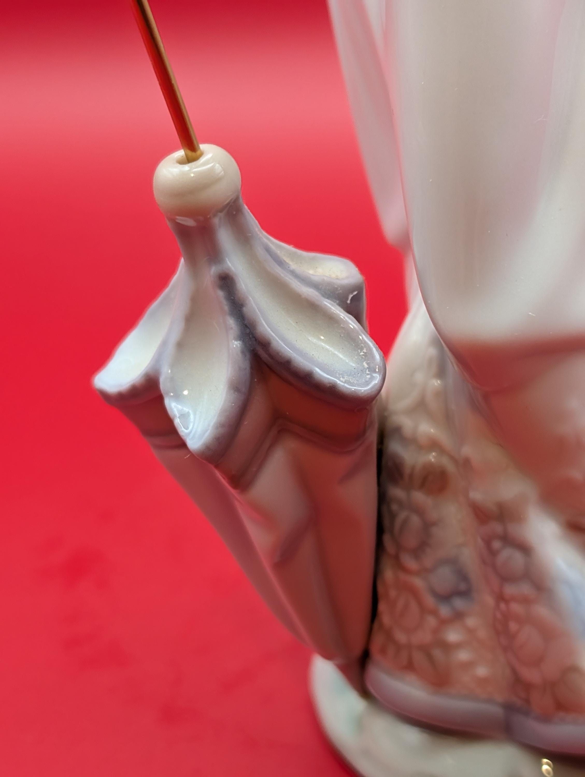Vintage Lladro Garden Song 7618 Porcelain Figurine Retired With