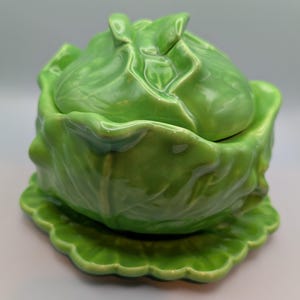Vintage 1970 Holland Mold Cabbage Bowl, Lid & Plate Set – Mid-Century Ceramic Charm!