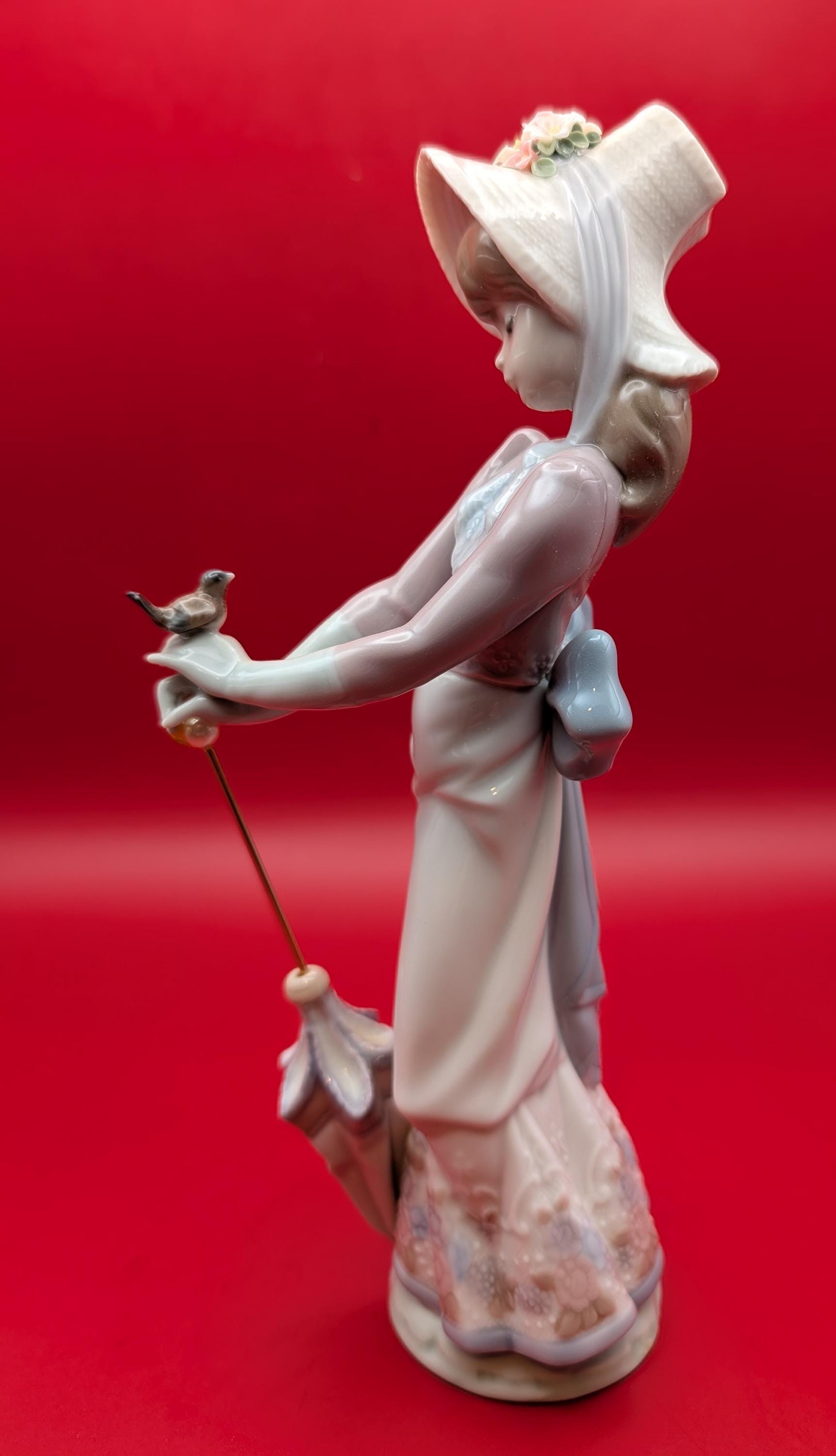 Vintage Lladro Garden Song 7618 Porcelain Figurine Retired With