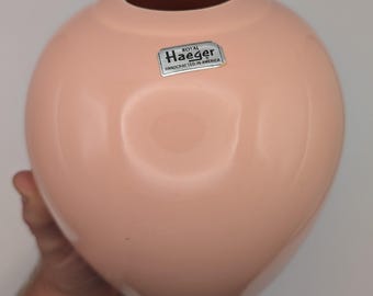 Vintage Royal Haeger Vase, model number 4327
