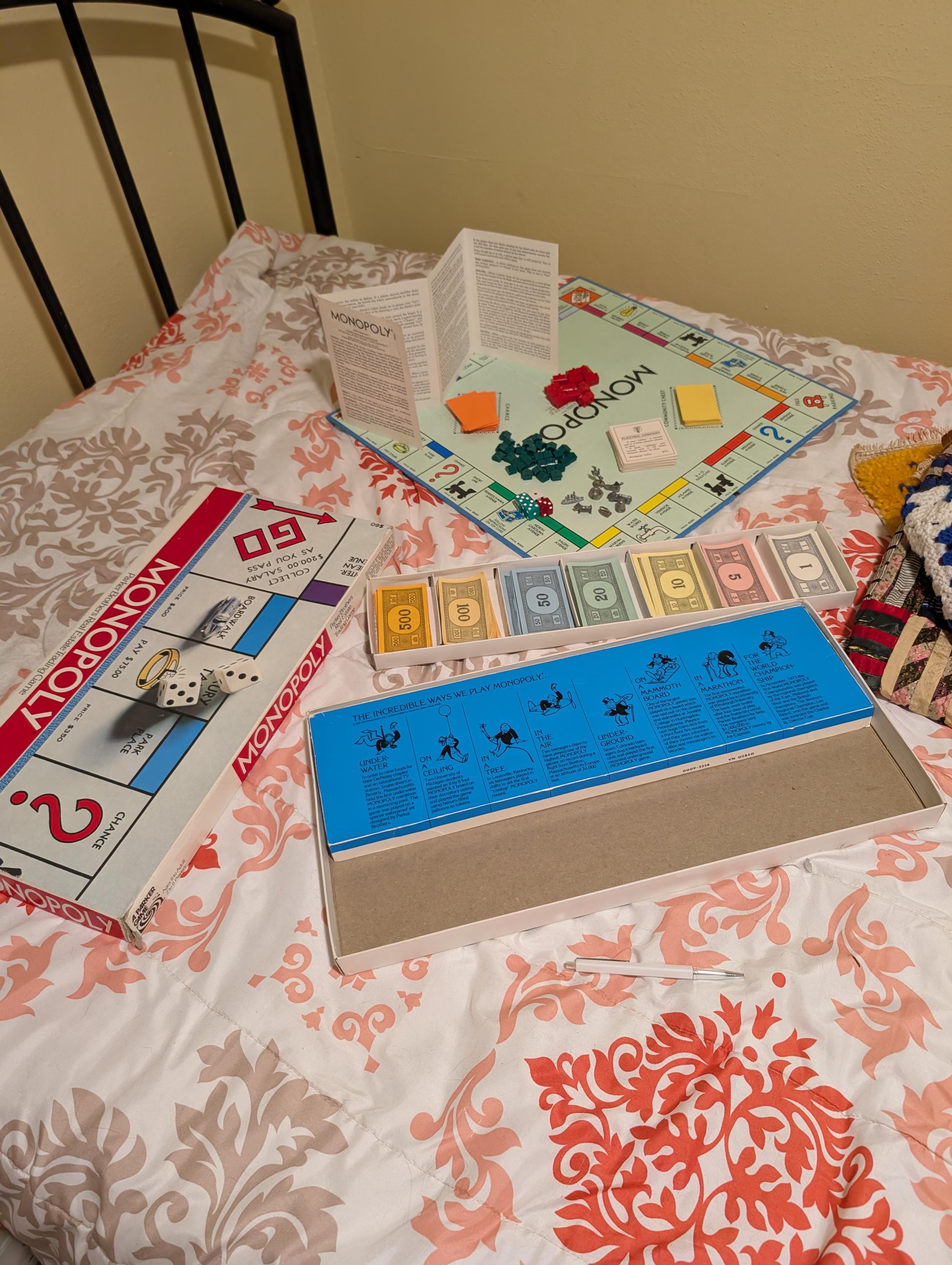 1974年製ヴィンテージモノポリーゲーム：パーカーブラザーズ、鉄製