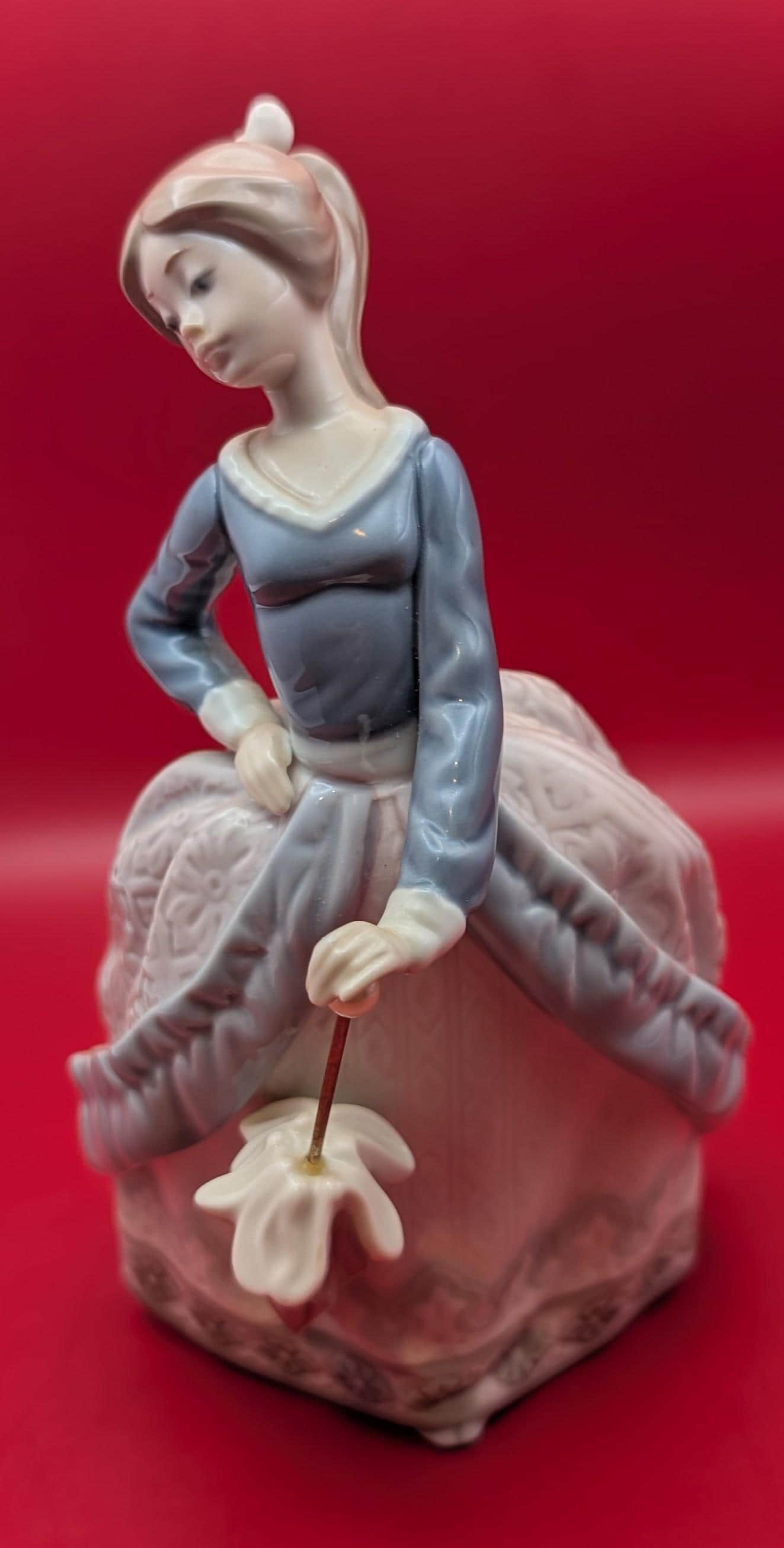 LLADRO リヤドロ 陶器人形 傘を持つ少女　ヴィンテージ Lladro girl umbrella - Etsy 日本