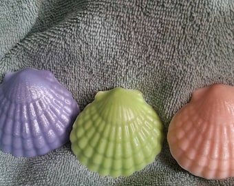 Small Sea Shell Soap Set -Guest soap, Mothers Day, Teacher, Bridal Favors, Shore, Beach theme, Wedding, Summer.