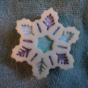 Snowflake Soap -Winter, Snow, Gift, Teacher gift,Holiday Soap,Stocking Stuffer,Snowflake, Snowflakes,Decorative Soaps