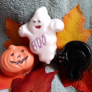 Halloween Soap Set - Halloween, Ghost, Pumpkin, Cat, Witch, Bat, Party Favors,Decorative Soaps, Holiday Soaps, Kids Soaps, Decorative soaps