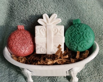 Holiday Soap -Present Soaps,Ornament Soap, Guest Soap, Holiday Soap, Gift Ideas, Teacher gifts, Stocking Stuffers, Snowflakes, Cute Soaps