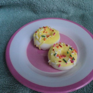 Donut Soap Set -Mini Donuts, Lemon Pound Cake, Party Favor, Birthday gift, Fake Food, Mini soaps, Donuts,Tween Gift, Teacher Gift