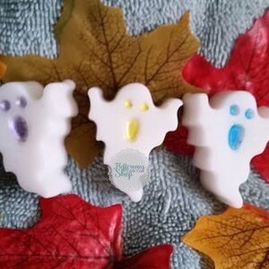 Ghost Soap Set Mini ghost, mini soaps,Party favor,Halloween Party,Kids soaps,Halloween, Cute soaps, ghost soaps image 3