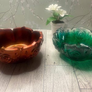 Handmade Resin Lotus Bowl: Red Chrome, Green Crystal Trinket Dish