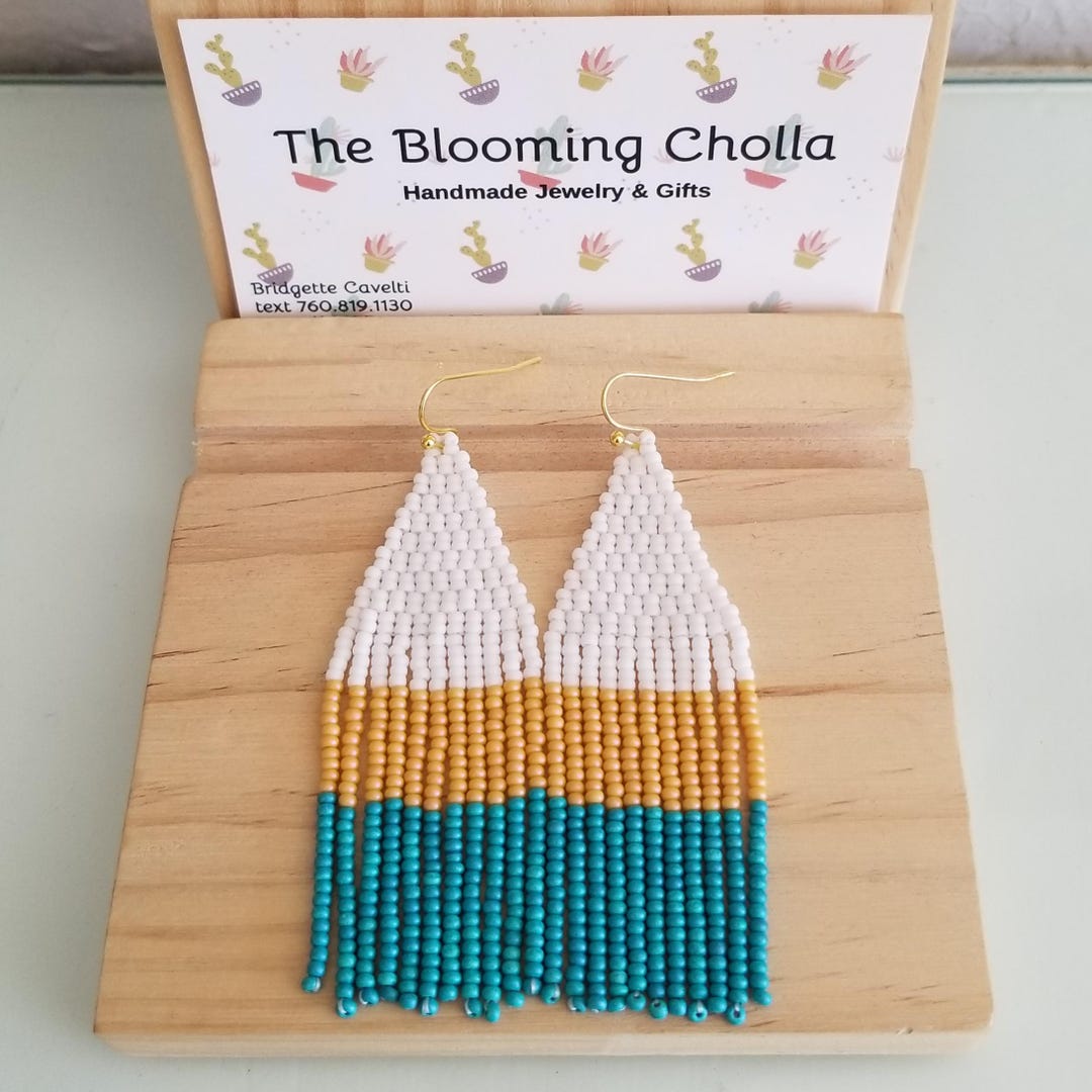 Tri-color Beaded Earrings. Color Block Earrings. - Etsy