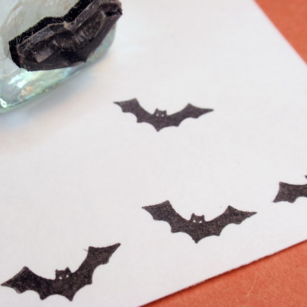 Tiny Bat Rubber Stamp 16mm, Halloween rubber stamp, flying bat silhouette stamp - handmade by Blossom Stamps