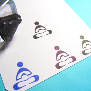 Mini Yoga Lotus Pose Rubber Stamp, small Yoga Class Exercise Reminder, Gym Reminder Planner Rubber Stamp  - 16mm 5/8&quot;