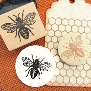 Bee Rubber Stamp, Honeybee stamp, Honey Favor Stamp, Gift for Beekeeper - Handmade by BlossomStamps