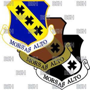 May include: A blue, yellow and black shield with the text "MORSAB ALTO" on a white banner. The shield is surrounded by two other shields, one brown and one black, with the same text on white banners.