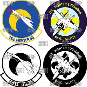 Peut inclure: Quatre versions différentes d'un écusson d'escadron militaire. Les écussons sont circulaires et présentent un avion de chasse à réaction, un croissant de lune et le texte "122nd Fighter Squadron" et "Bayou Militia".