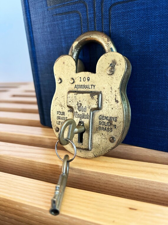 Vintage Solid Brass Old English Padlock JAS Morgan & Sons LTD