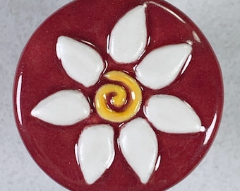 Daisy Too Knob ~ Ceramic Pull ~ Cabinet Hardware ~ Drawer Pull ~ Dresser Knobs ~ Red ~ White