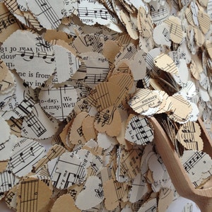 Vintage muziek blad geschulpt hart trouwdag confetti vintage armoedige chique muziek confetti papier hart confetti bruiloft decor tafel decor