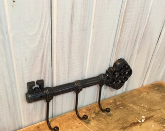 Key Holder in Distressed Soft Black ~ Metal Key Hook ~ Cast Iron Key Peg ~ Wall Hanger ~ Shabby Chic ~ Distressed