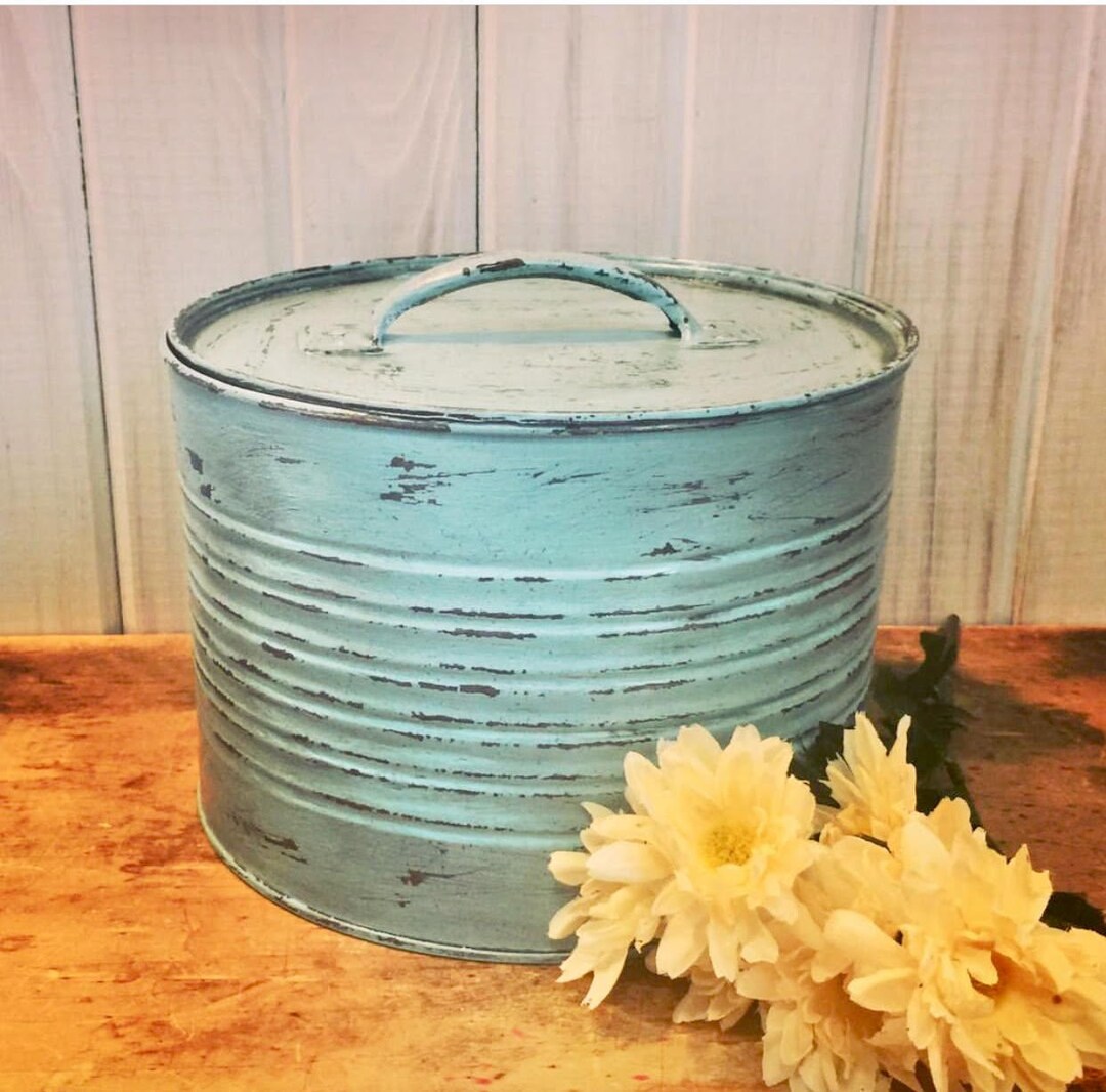 Vintage Inspired Galvanized Bucket With Lid Distressed Metal Container