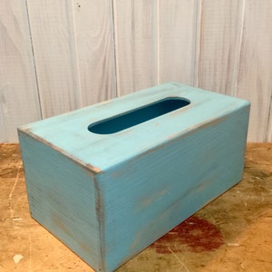 Wooden Tissue Box in Bird Egg Blue ~ Keenex Holder ~ Rectangular Tissue Box Holder ~ Distressed ~ Cottage ~ bedroom ~ dorm room~bathroom