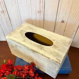 Tissue Box Cover in Soft White ~ Rectangular Tissue Box Holder ~ Paper Mache ~ Distressed ~ Large Box ~ bedroom ~ dorm room ~ bathroom