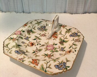 Vintage Made In Japan Trinket Dish ~ Vintage Ring Dish ~ Floral Candy Dish ~ Made in Japan Ceramics ~ Pretty Dish with Pretty Flowers
