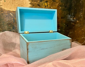 Recipe Box in Bird Egg Blue ~ Card File Box ~ Pick your color ~ Kitchen ~ Recipes ~ Wedding Gift ~Cottage Decor ~ Modern Farmhouse ~ Cottage